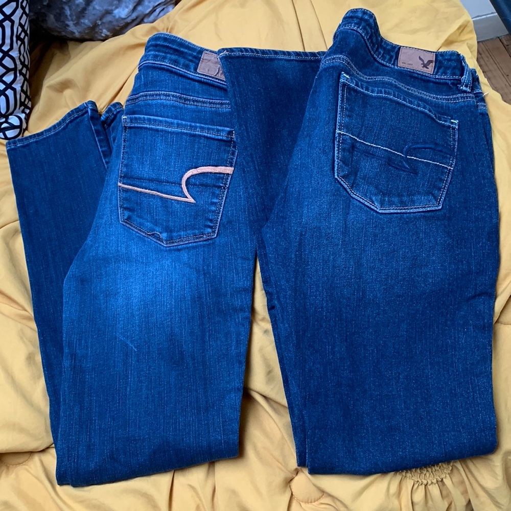 Size 8 regular womens mid rise skinny American Eagle jeans